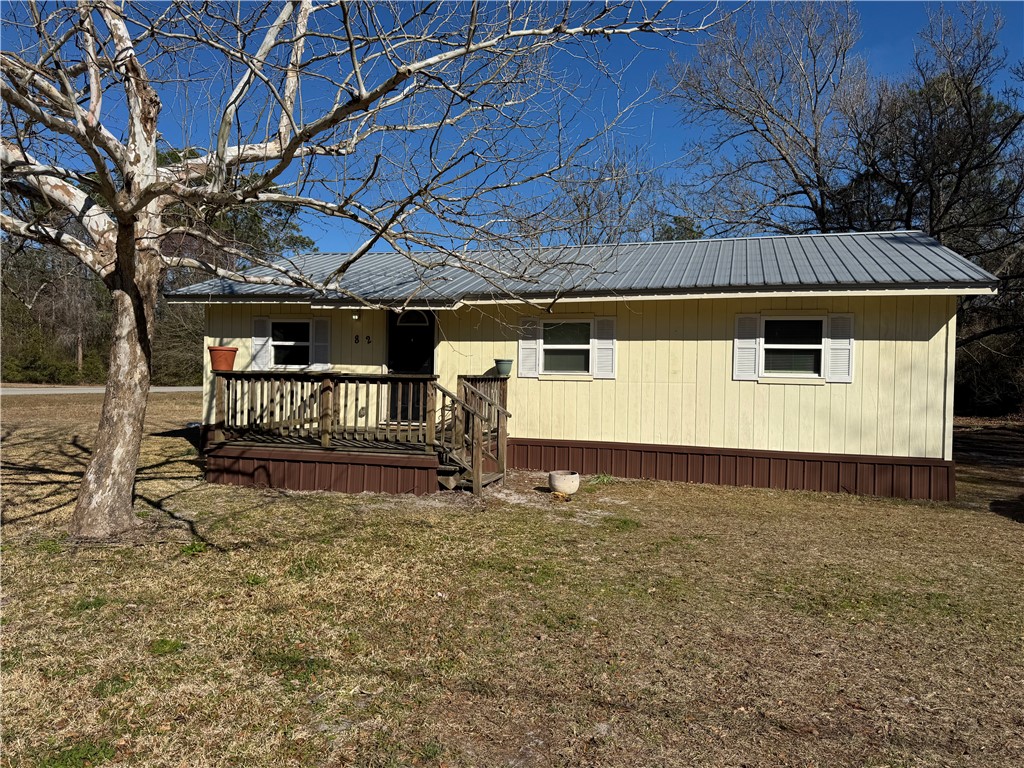 828 Knox Street Nahunta, GA 31553 - Photo 3 of 16