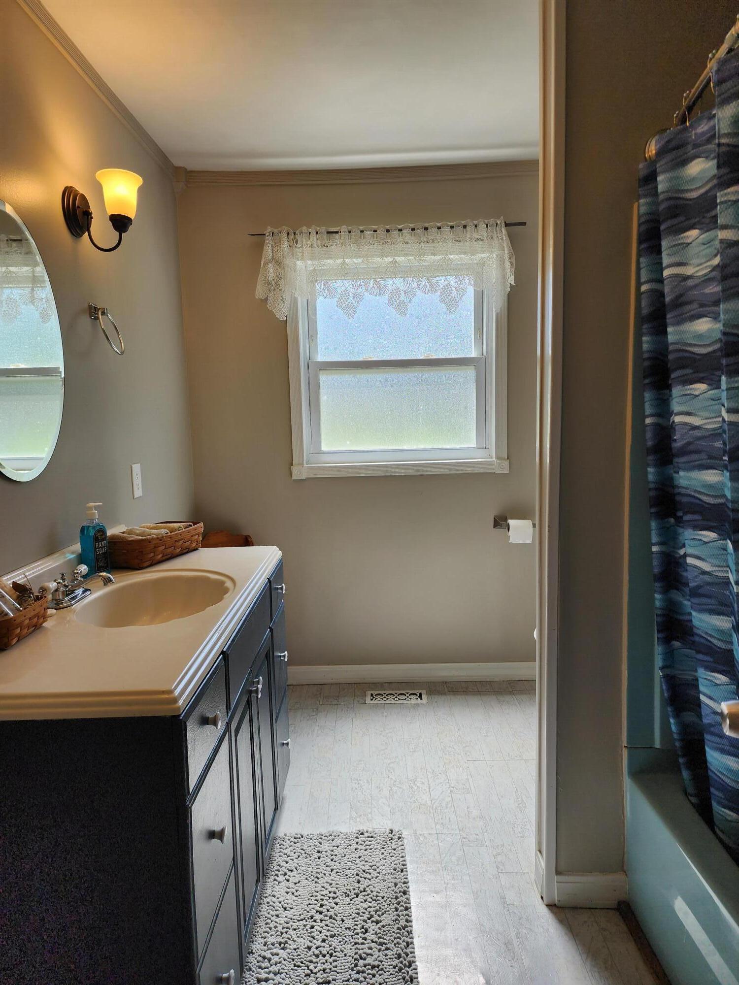 130 Cushing Road Durham, ME 04222 - Photo 15 of 25 Bath !st floor