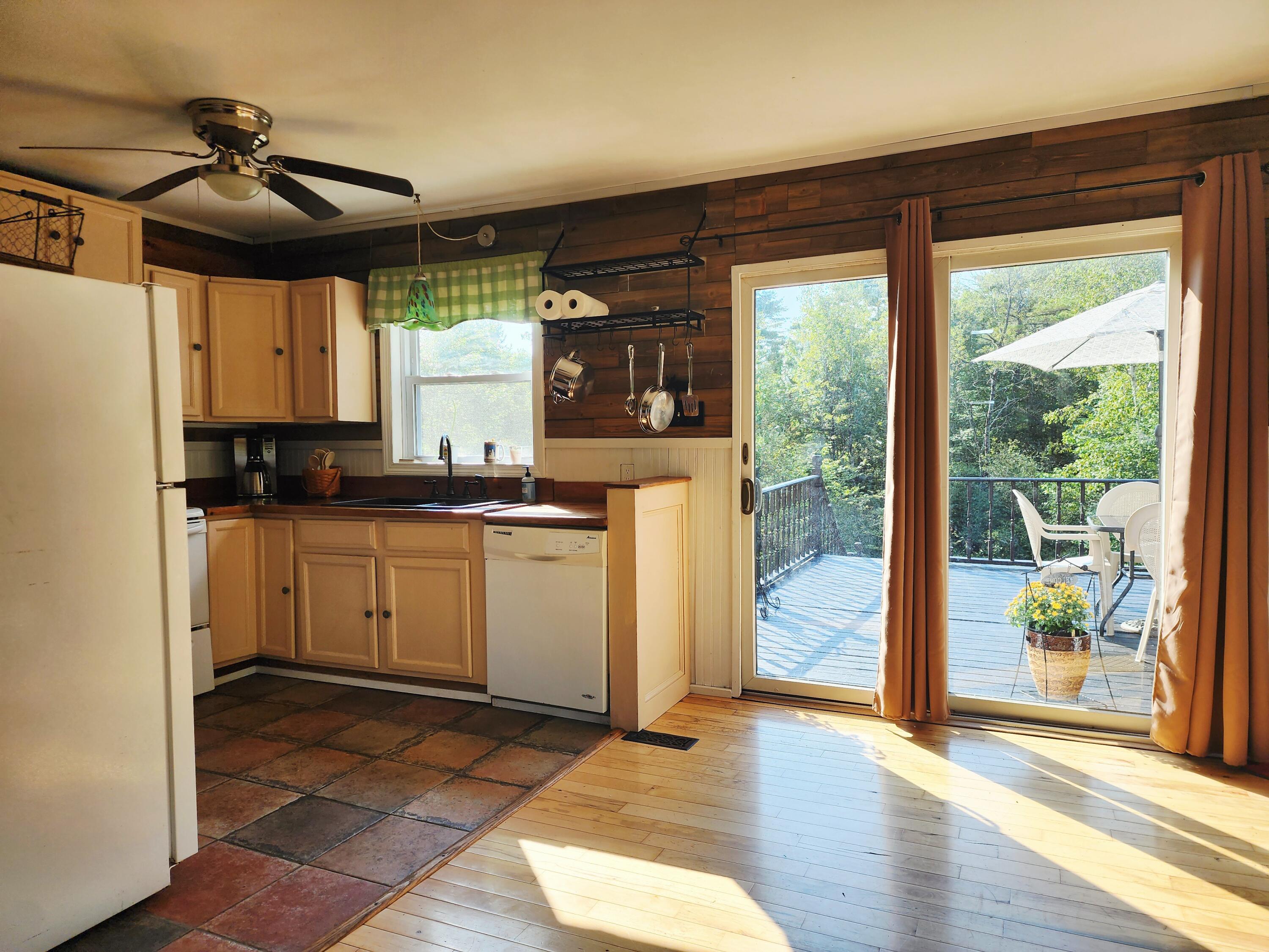 130 Cushing Road Durham, ME 04222 - Photo 8 of 25 Kitchen