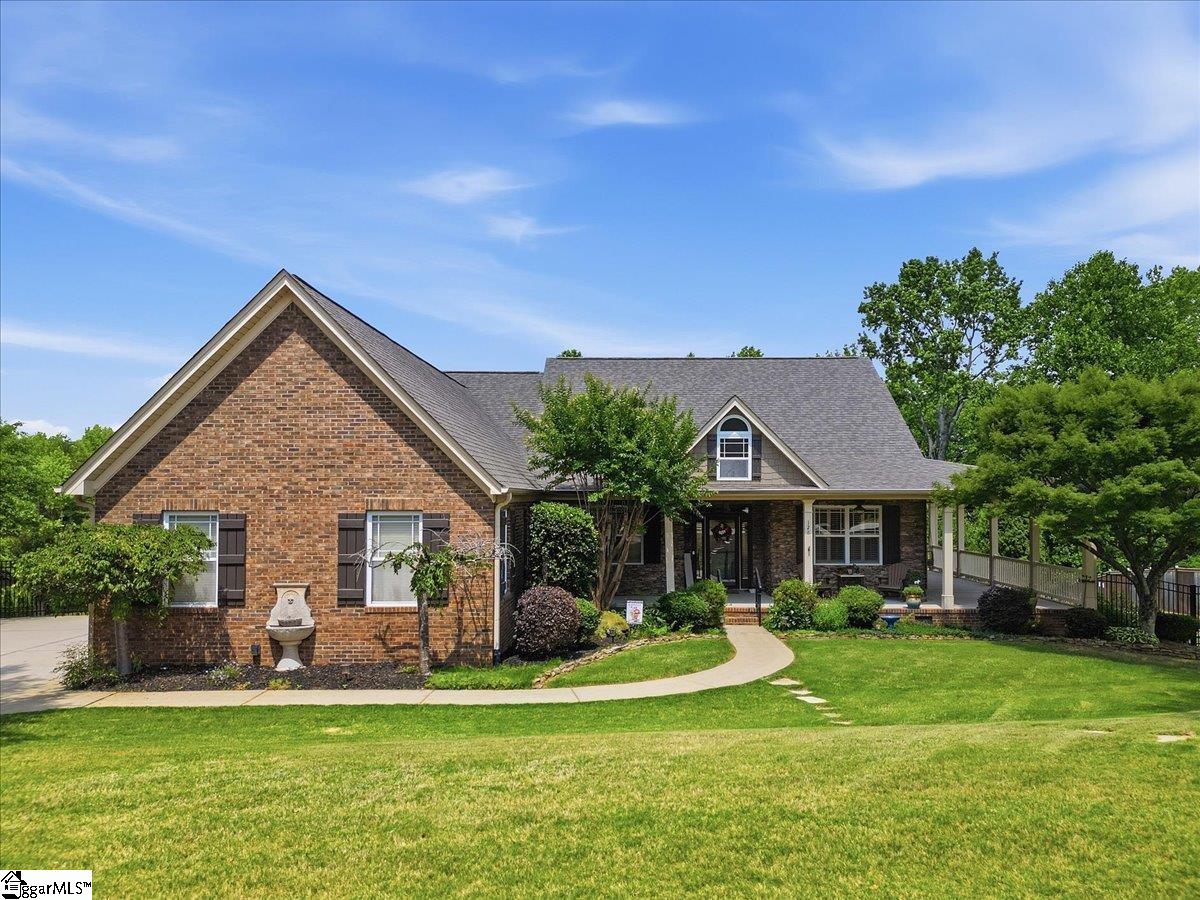 128 Fox Farm Way Greer, SC 29651 - Photo 2 of 49