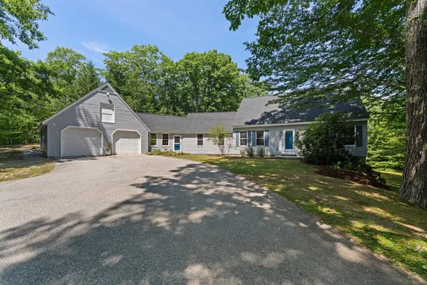 $589,000 | 35 Ash Hill Road, Plymouth, NH 03264