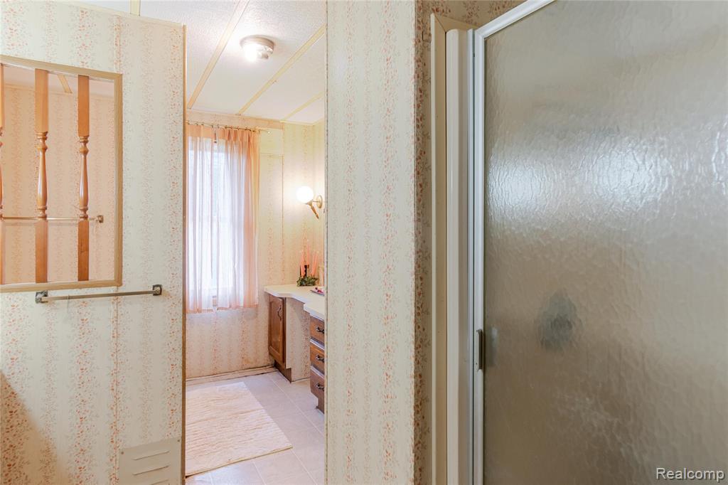 6655 Jackson Road, Unit 126 Ann Arbor, MI 48103 - Photo 16 of 36
