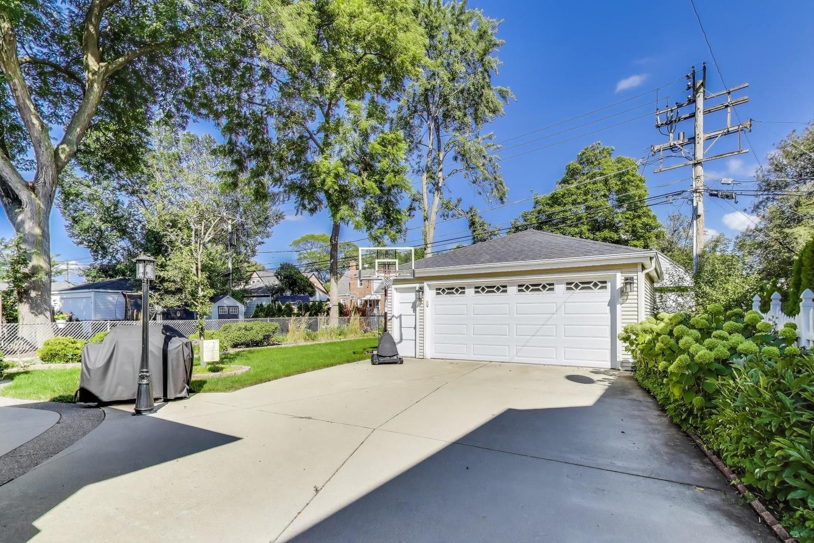 1607 South Ashland Avenue Park Ridge, IL 60068 - Photo 29 of 33