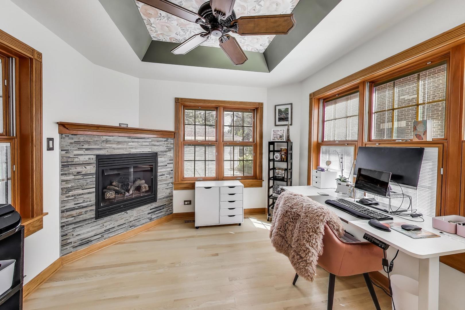 1607 South Ashland Avenue Park Ridge, IL 60068 - Photo 10 of 33