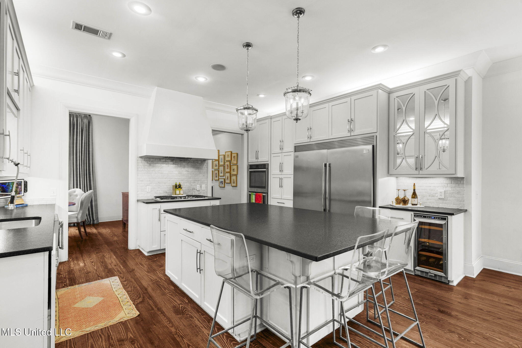 4665 Katherine Boulevard Jackson, MS 39211 - Photo 15 of 52 22-web-or-mls-4665 Katherine-22