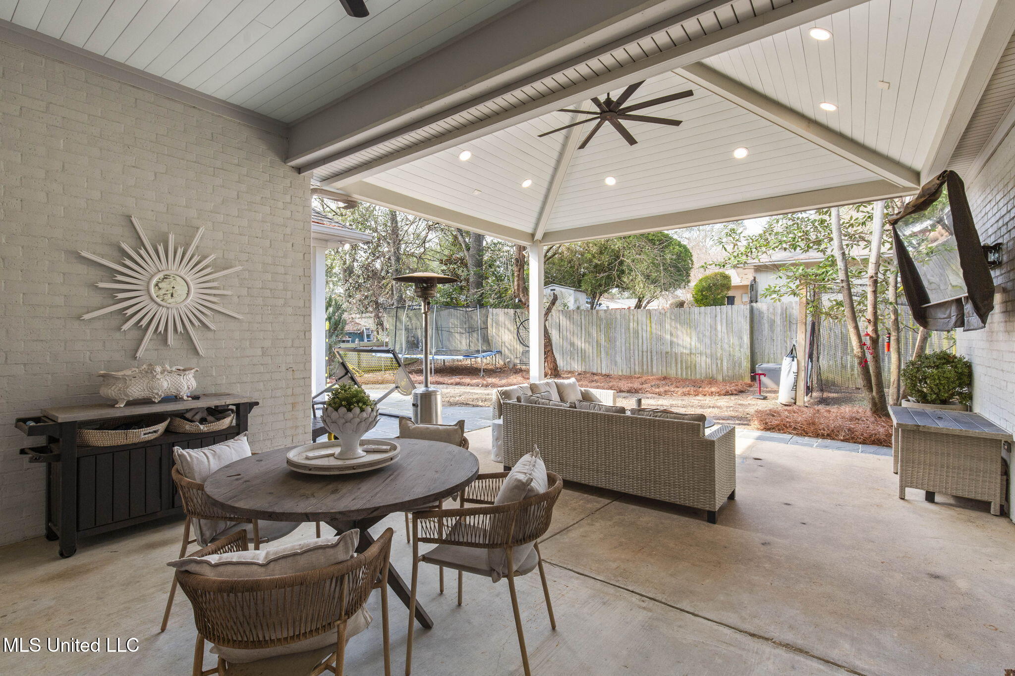 4665 Katherine Boulevard Jackson, MS 39211 - Photo 2 of 52 60-web-or-mls-4665 Katherine-60