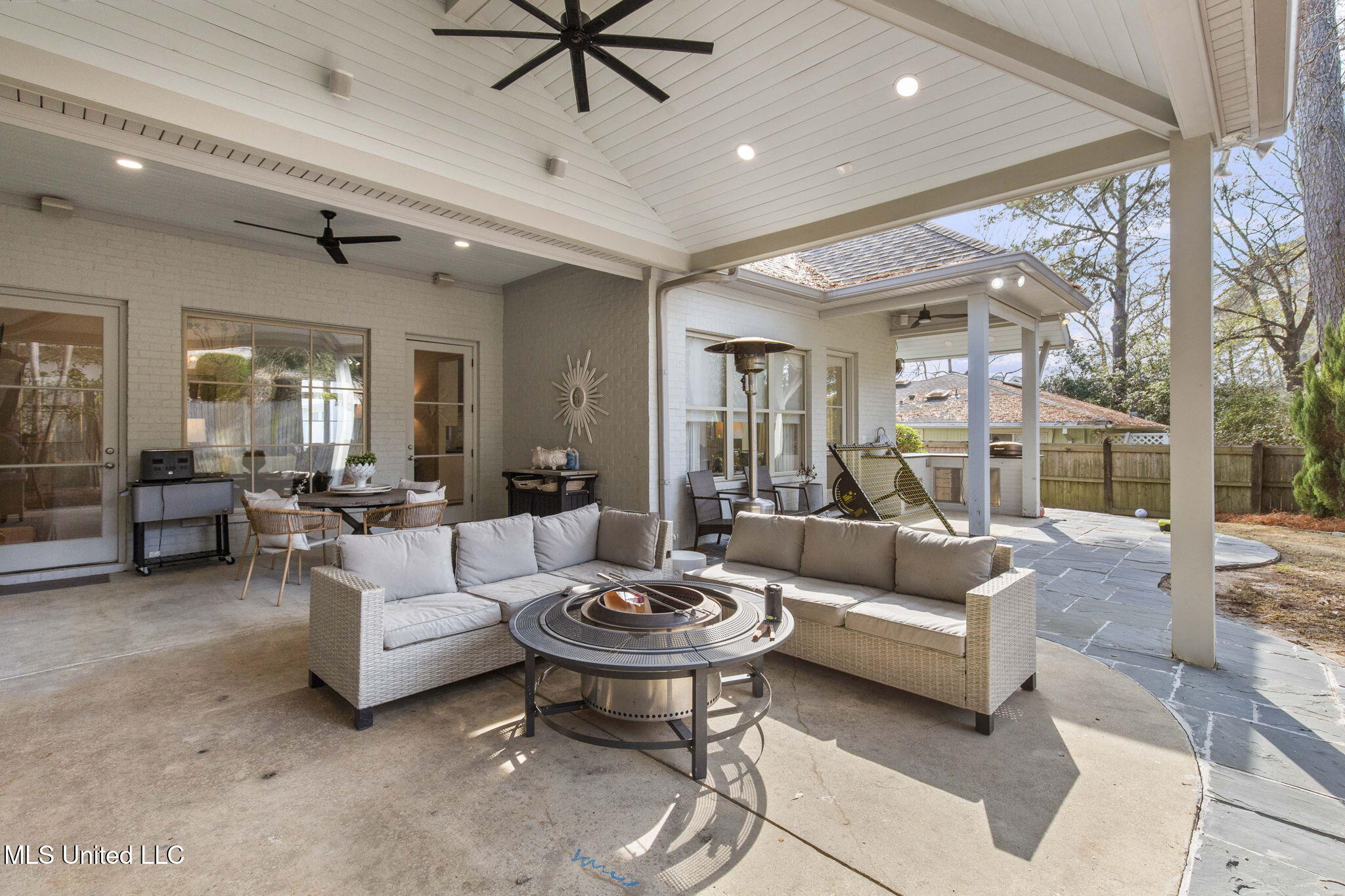 4665 Katherine Boulevard Jackson, MS 39211 - Photo 47 of 52 63-web-or-mls-4665 Katherine-63