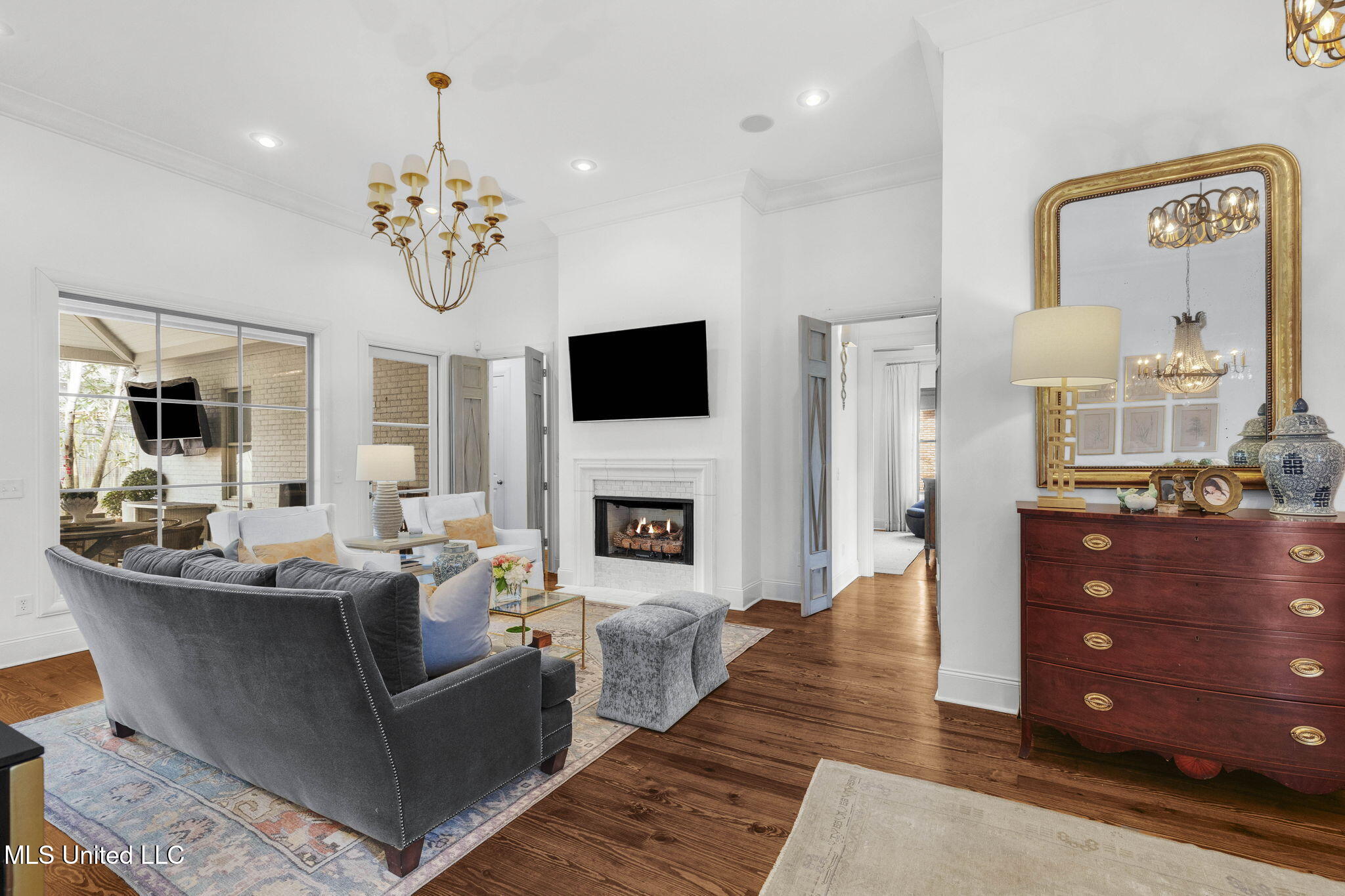 4665 Katherine Boulevard Jackson, MS 39211 - Photo 6 of 52 10-web-or-mls-4665 Katherine-10