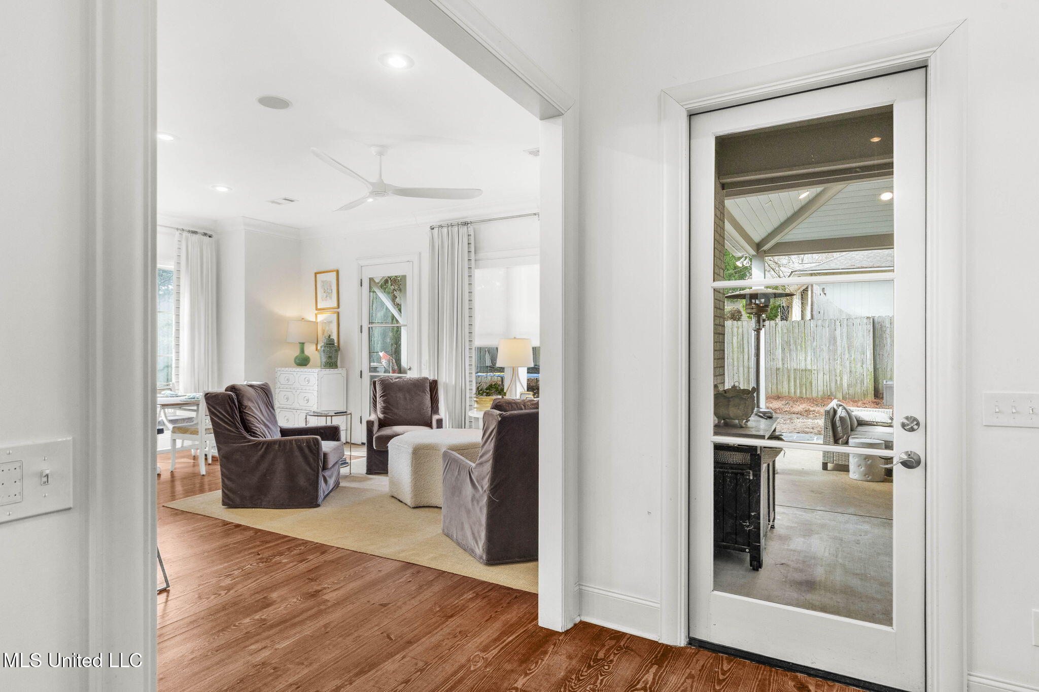 4665 Katherine Boulevard Jackson, MS 39211 - Photo 10 of 52 16-web-or-mls-4665 Katherine-16