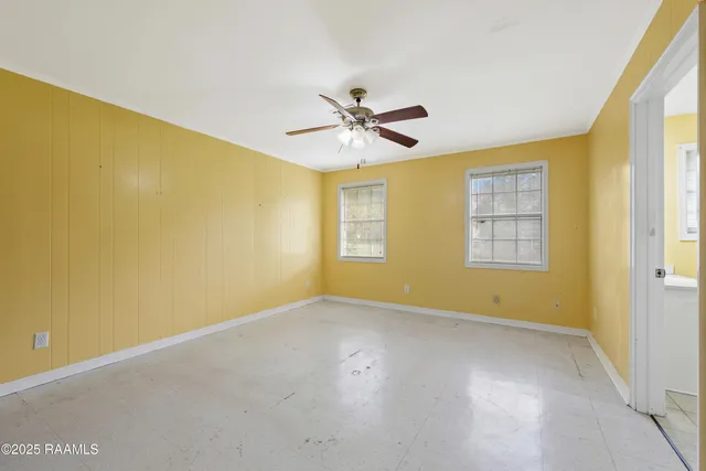 $195,000 | 135 Oak Drive, St. Martinville, LA 70582