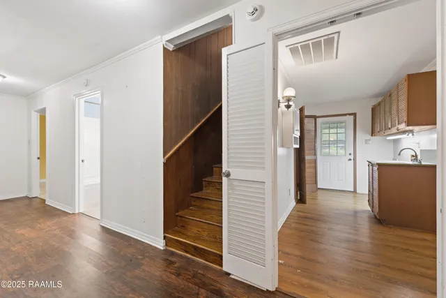 $195,000 | 135 Oak Drive, St. Martinville, LA 70582