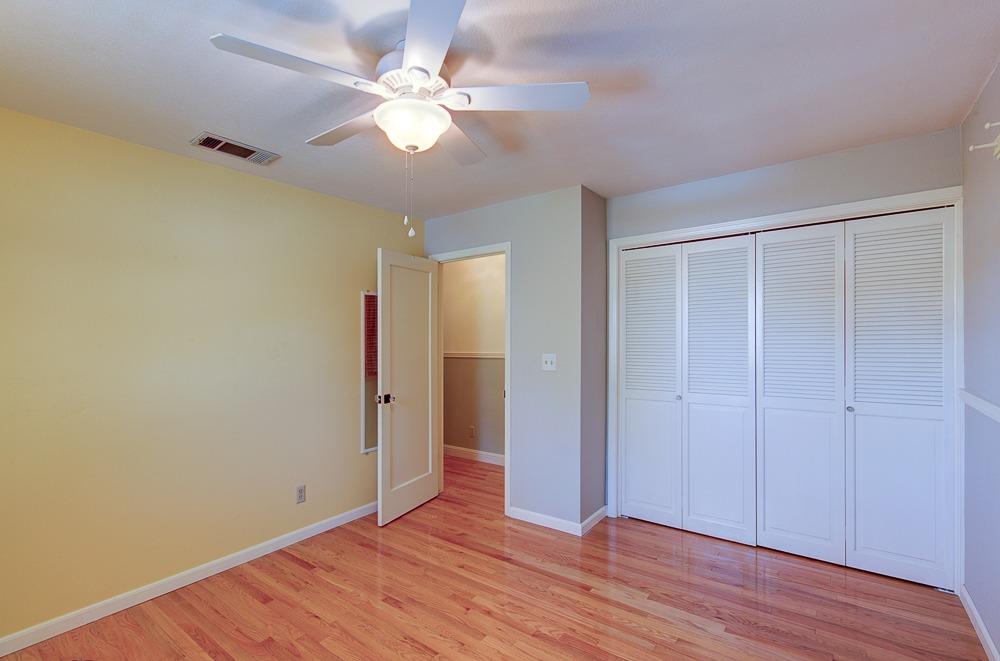 569 West Sample Avenue Clovis, CA 93612 - Photo 43 of 45