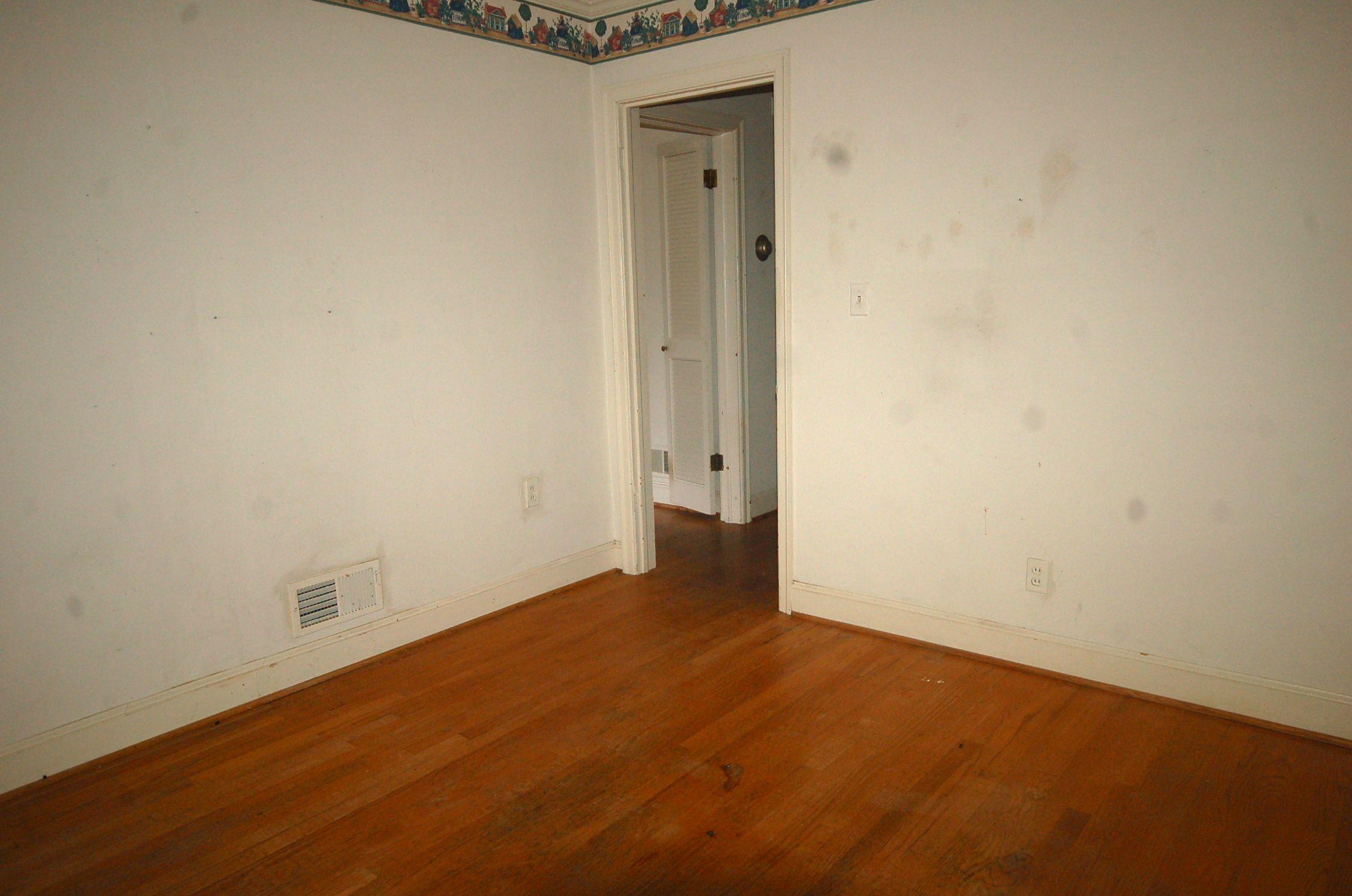 2361 Howard Road Southwest Roanoke, VA 24015 - Photo 14 of 24 BEDROOM 1