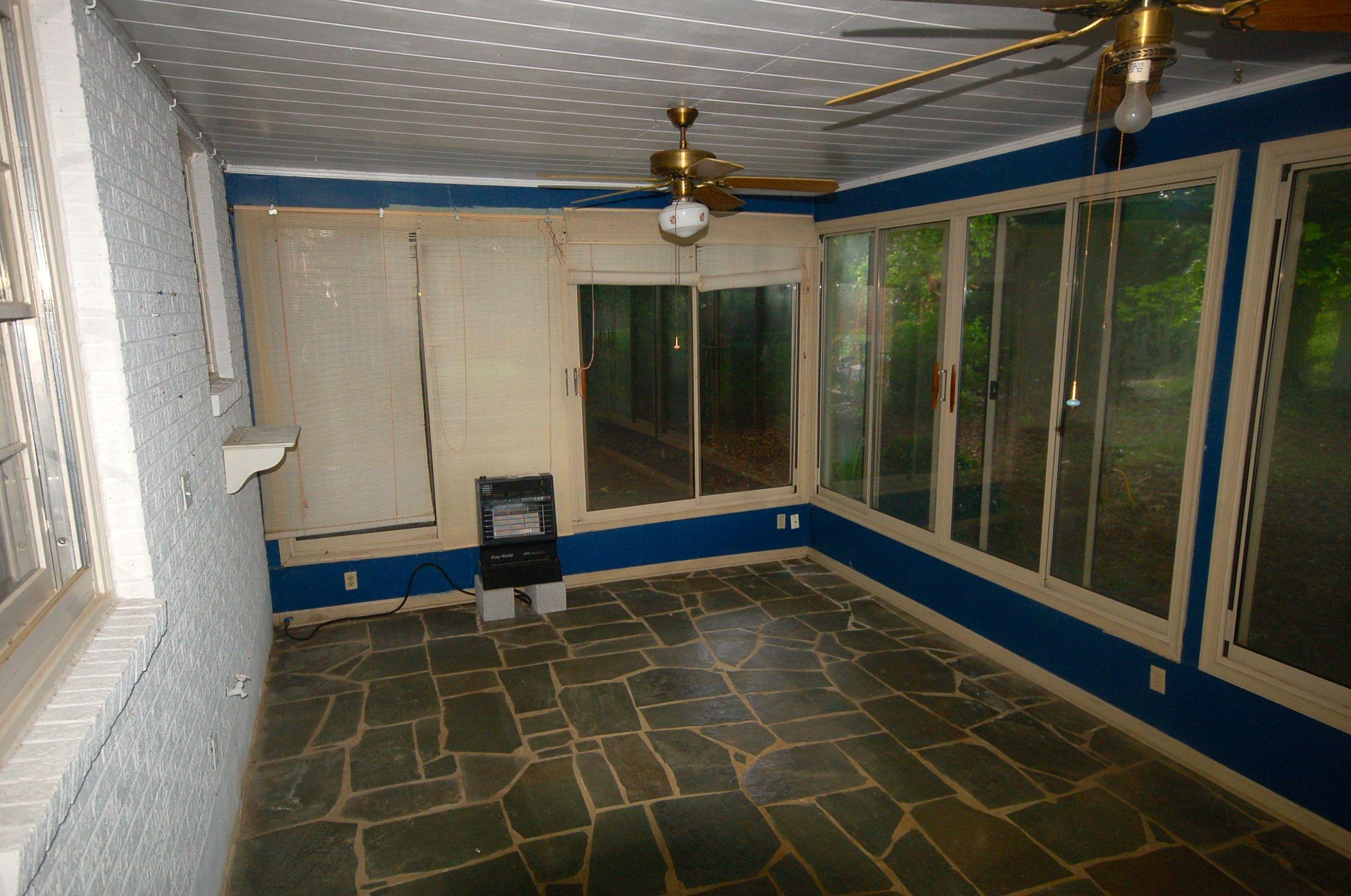 2361 Howard Road Southwest Roanoke, VA 24015 - Photo 8 of 24 SUNROOM