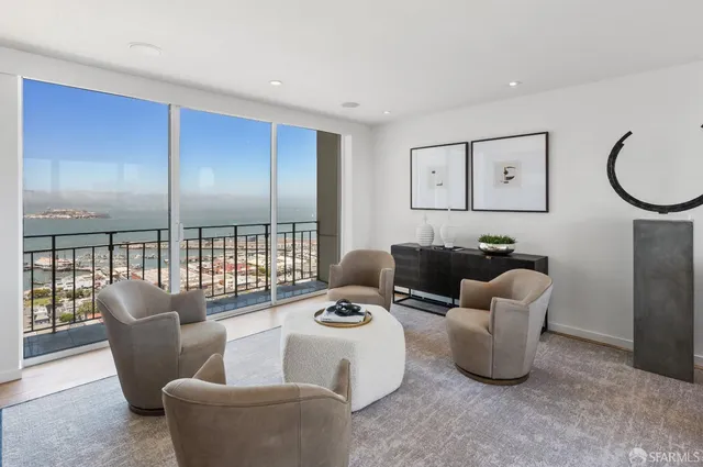 $2,950,000 | 1080 Chestnut Street, Unit 11B, San Francisco, CA 94109