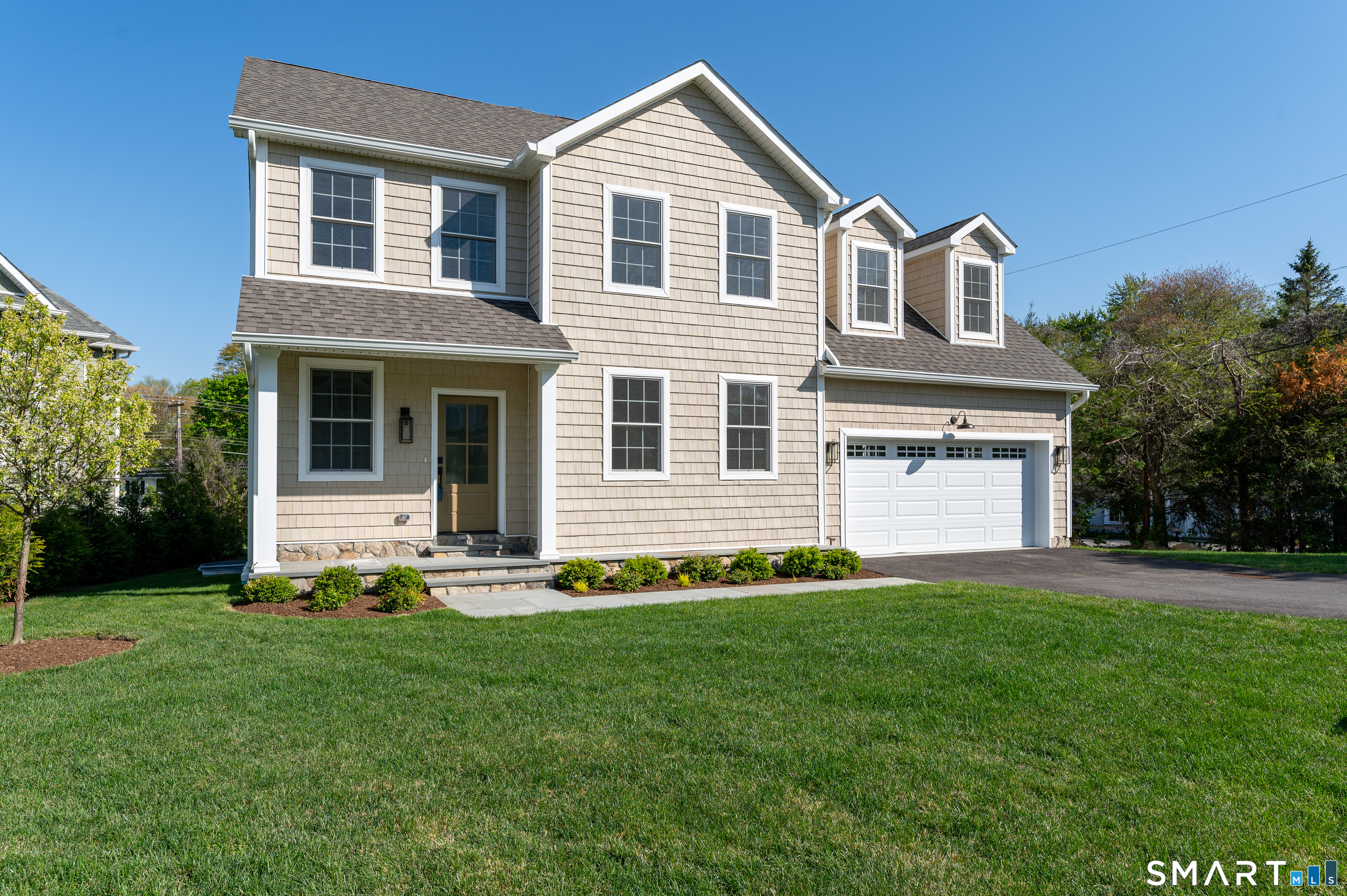 12 Walnut Ridge Court Stamford, CT 06905 - Photo 1 of 30 Gallery Image 1