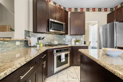 $600,000 | 1017 Tanglewood Lane, Flower Mound, TX 75028