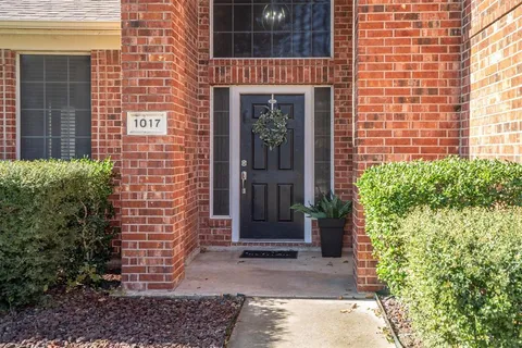 $600,000 | 1017 Tanglewood Lane, Flower Mound, TX 75028