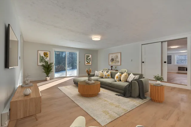 $528,000 | 665 South Waterboro Road, Lyman, ME 04002