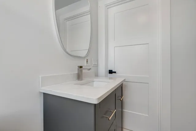 $528,000 | 665 South Waterboro Road, Lyman, ME 04002