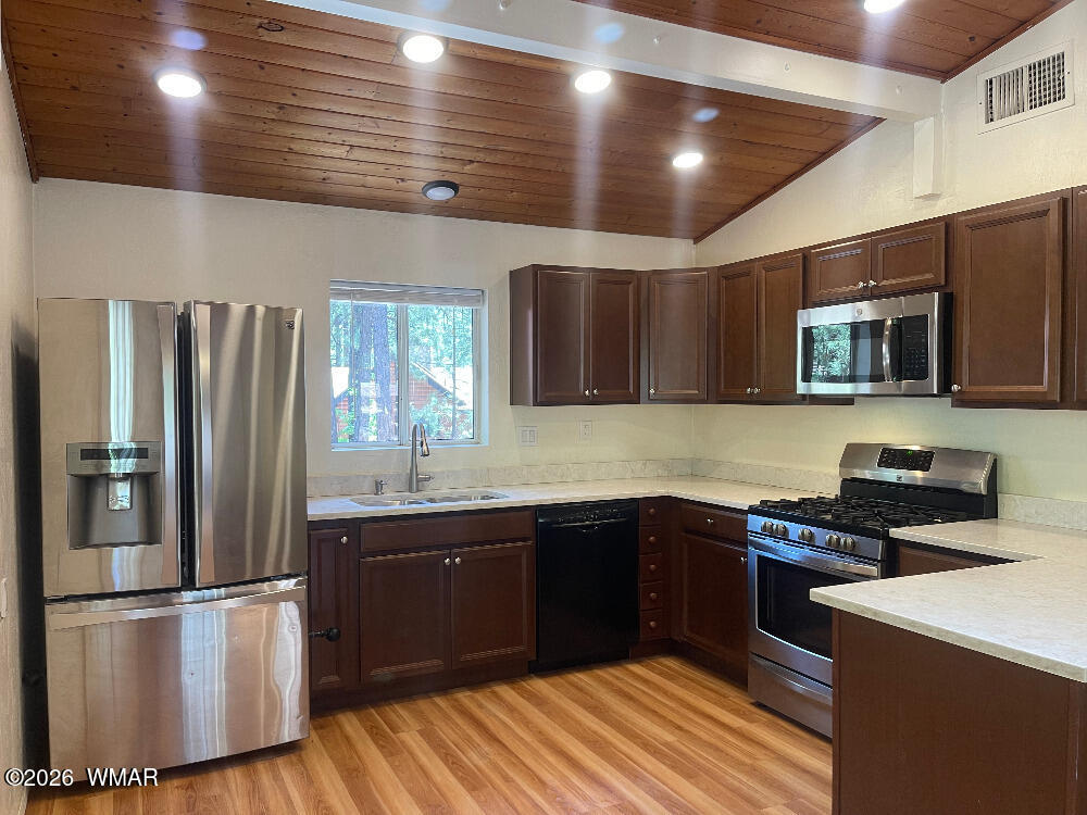 8239 Buck Springs Road Pinetop, AZ 85935 - Photo 10 of 25