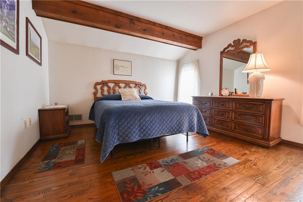 407 Golden Grove Road Baden, PA 15005 - Photo 27 of 38