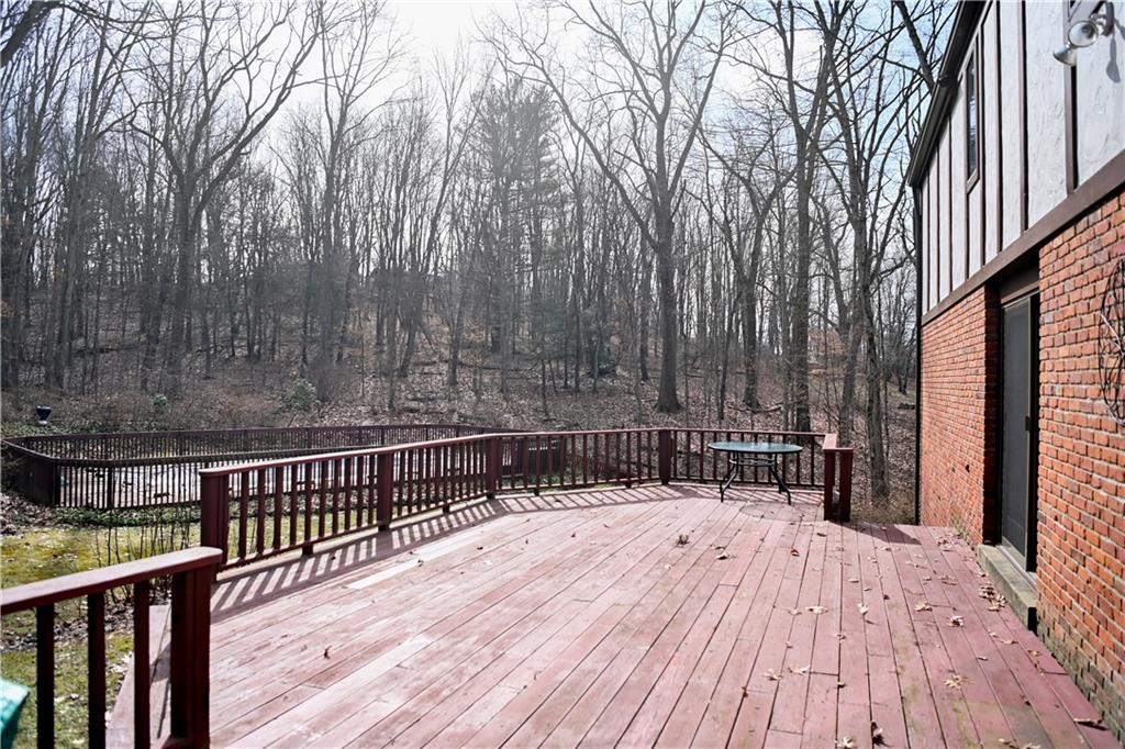 407 Golden Grove Road Baden, PA 15005 - Photo 34 of 38
