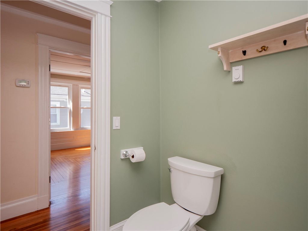 573 Spring Street Newport, RI 02840 - Photo 28 of 50