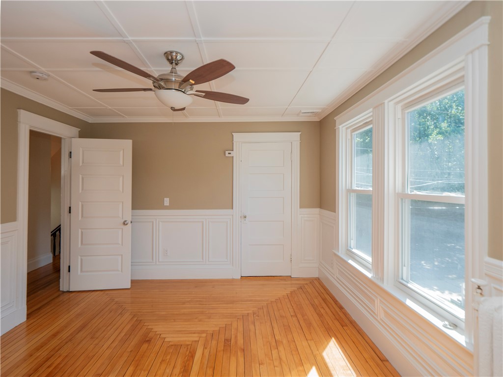 573 Spring Street Newport, RI 02840 - Photo 30 of 50 Primary Suite