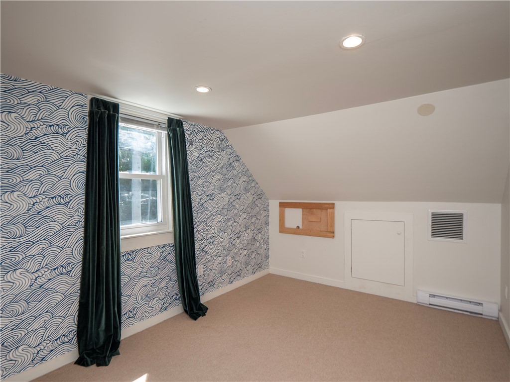 573 Spring Street Newport, RI 02840 - Photo 39 of 50 3rd Floor Bedroom #4