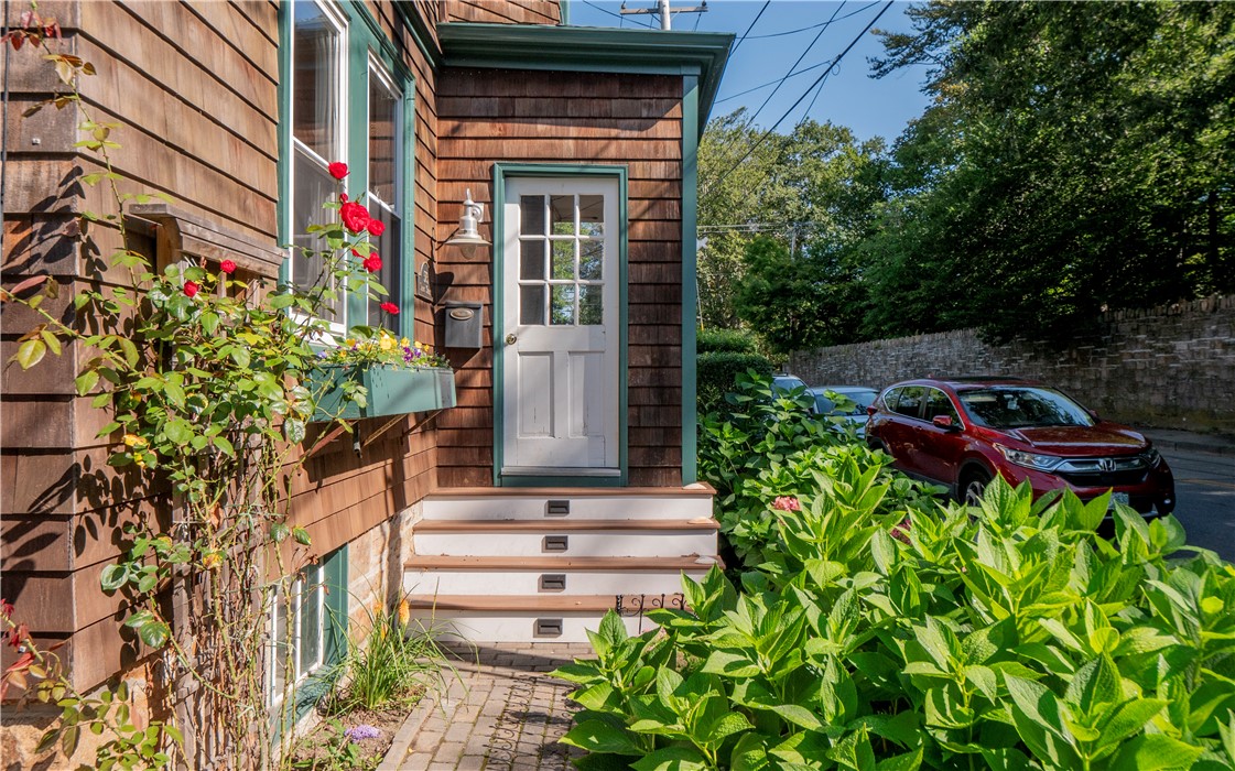 573 Spring Street Newport, RI 02840 - Photo 6 of 50 Front Door to Enclosed Porch and Main Door