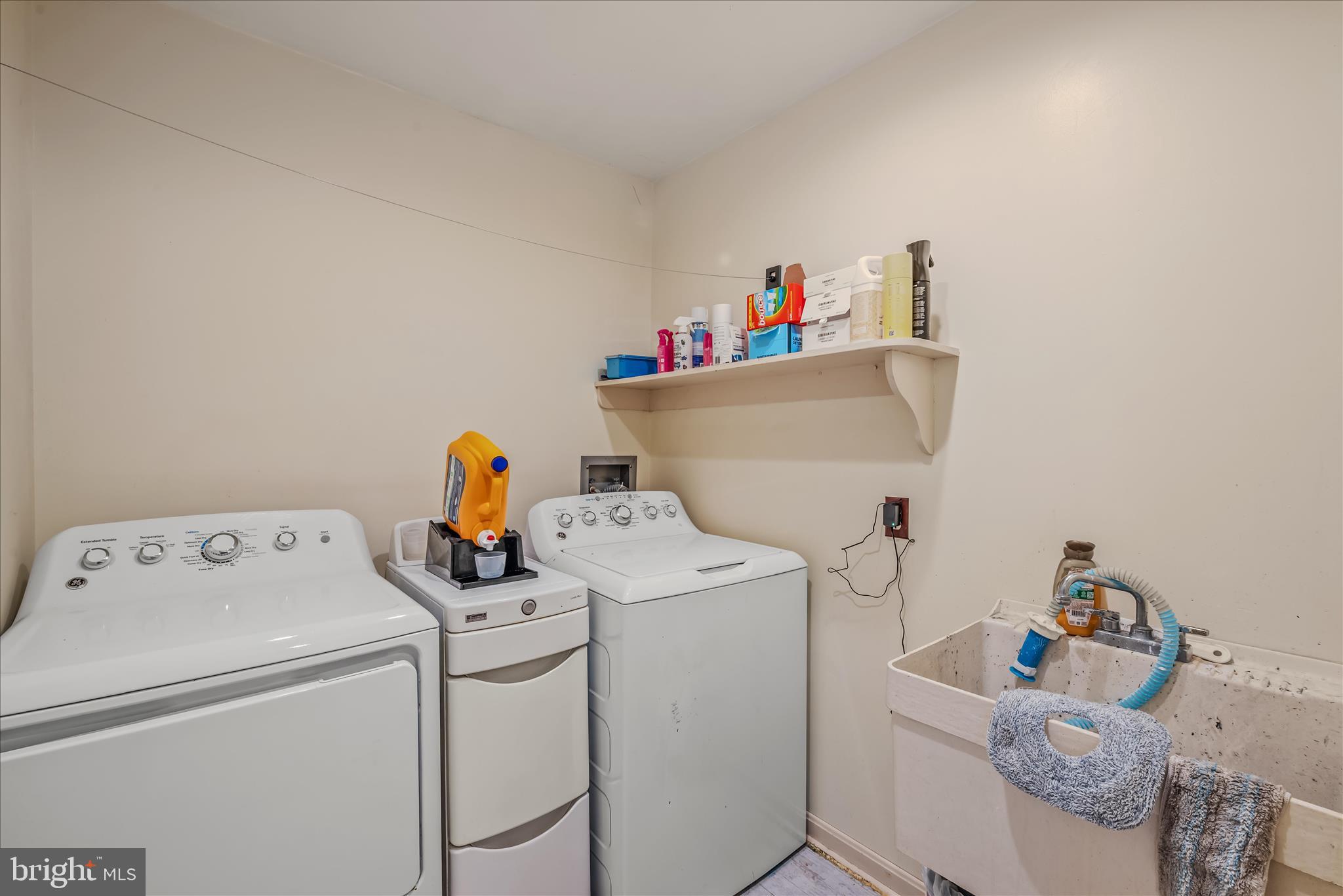 105 Grade Road Falling Waters, WV 25419 - Photo 26 of 96 Laundry Room
