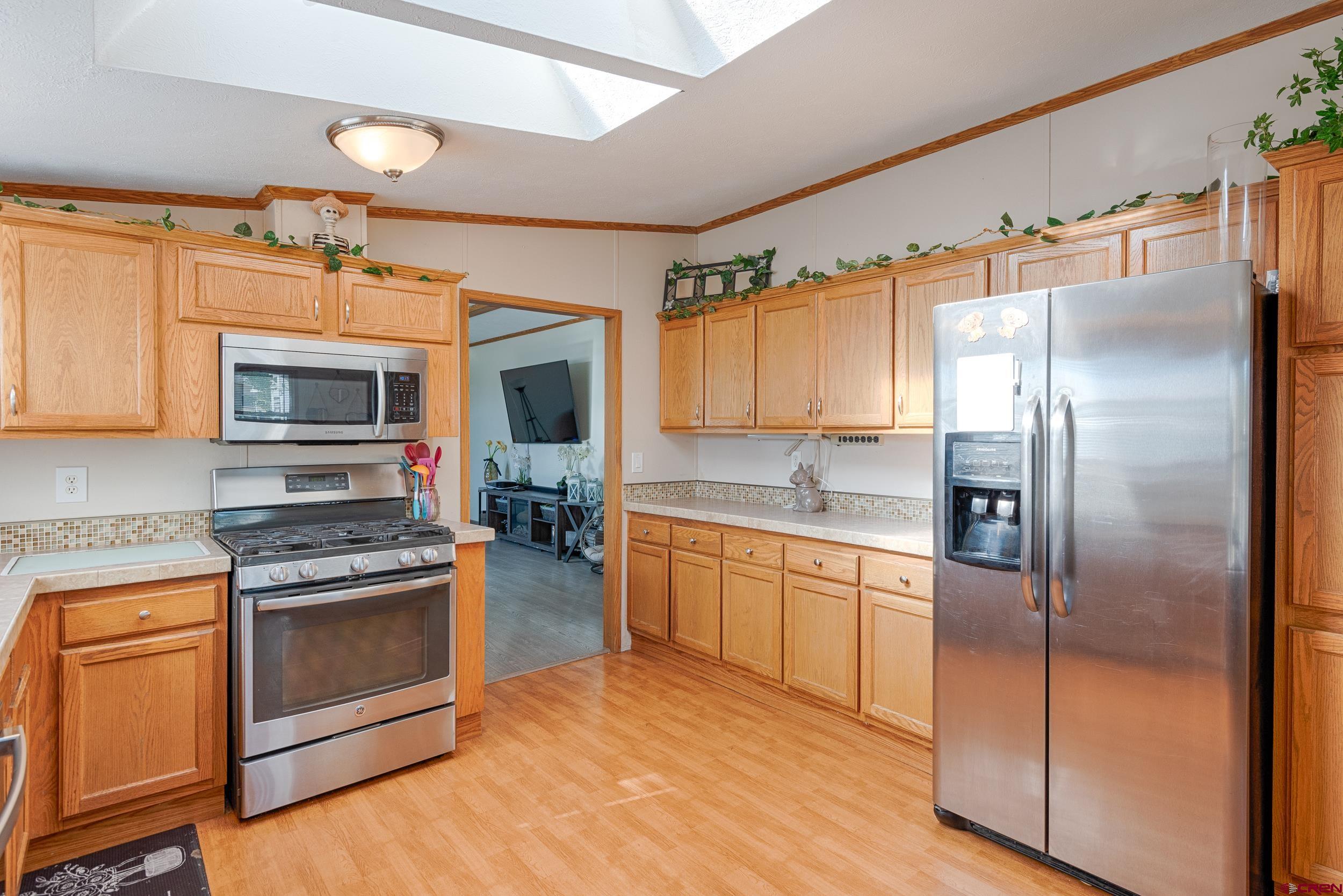 1379 Pitchfork Road Montrose, CO 81401 - Photo 9 of 35 Gallery Image 9