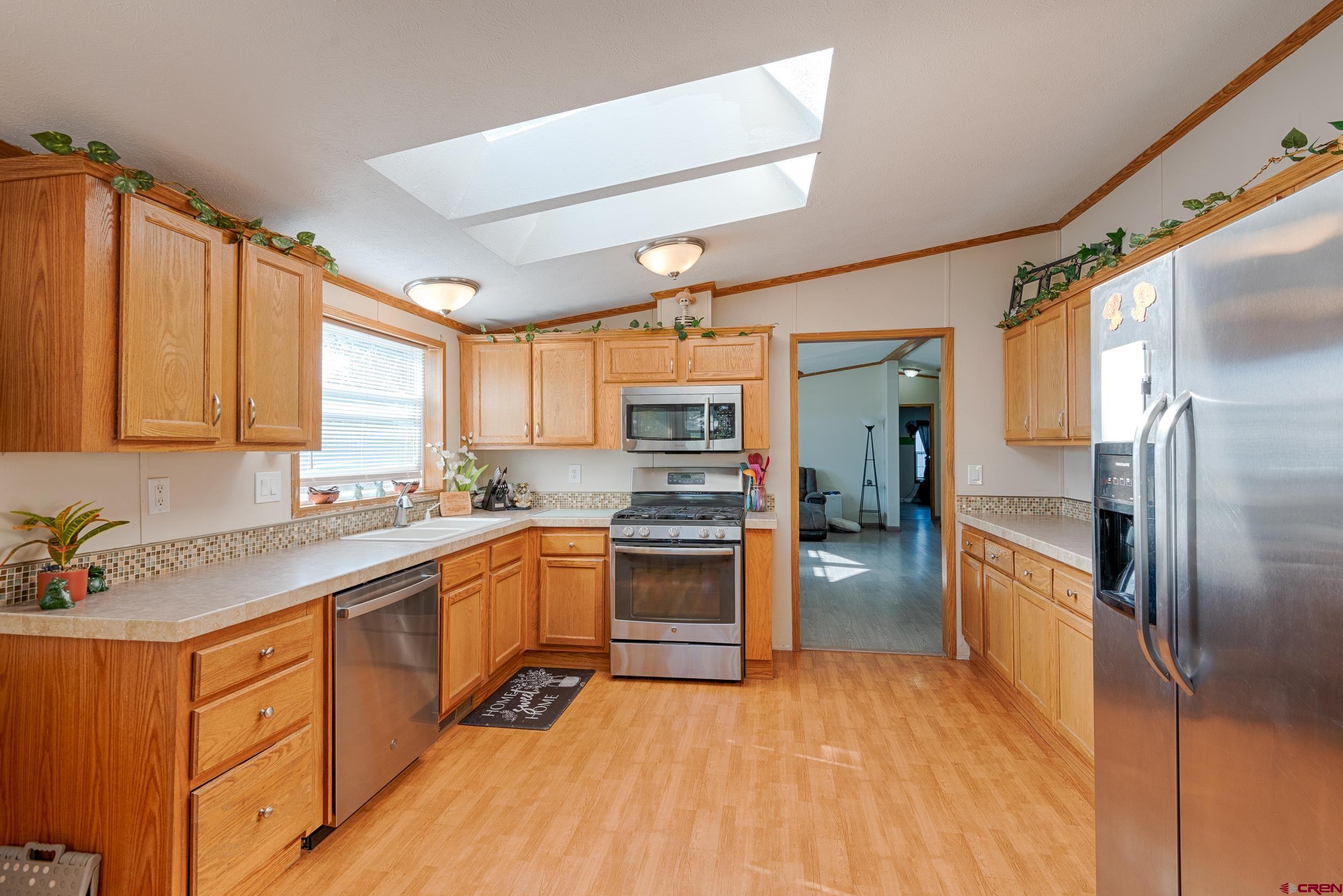 1379 Pitchfork Road Montrose, CO 81401 - Photo 10 of 35 Gallery Image 10