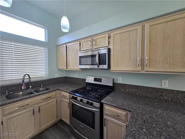 $2,200 | 4764 Wild Draw Drive, North Las Vegas, NV 89031