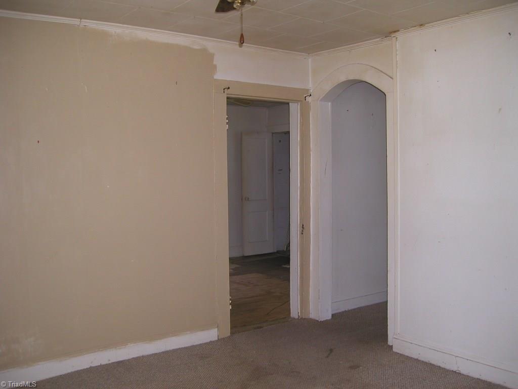 781 Cornatzer Road Mocksville, NC 27028 - Photo 2 of 14 Living Room