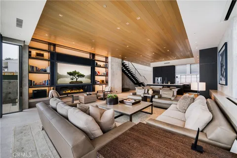 $8,950,000 | 35411 Beach Road, Dana Point, CA 92624