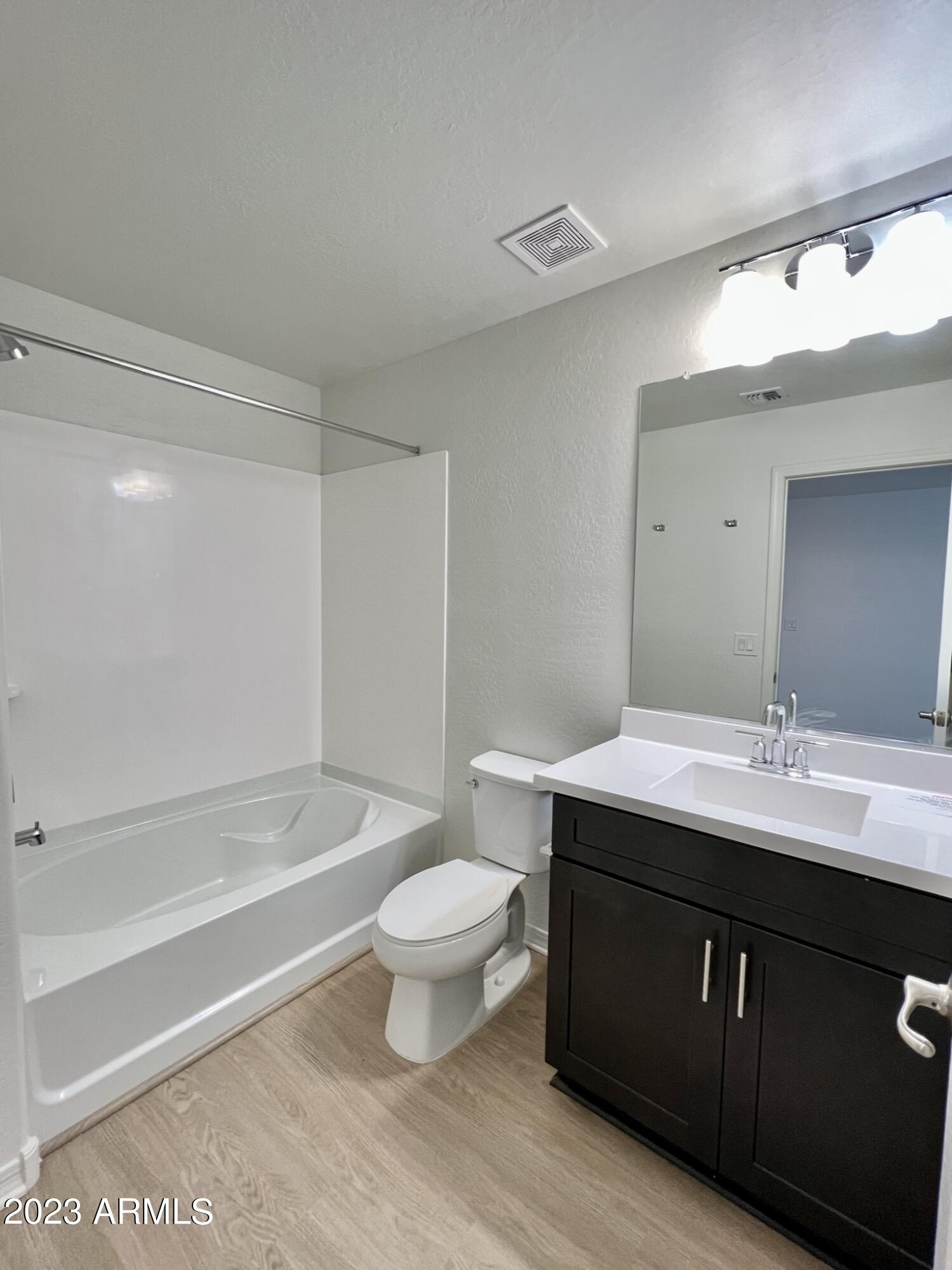 1750 Inca Drive Coolidge, AZ 85128 - Photo 18 of 23 UPSTAIRS BATH