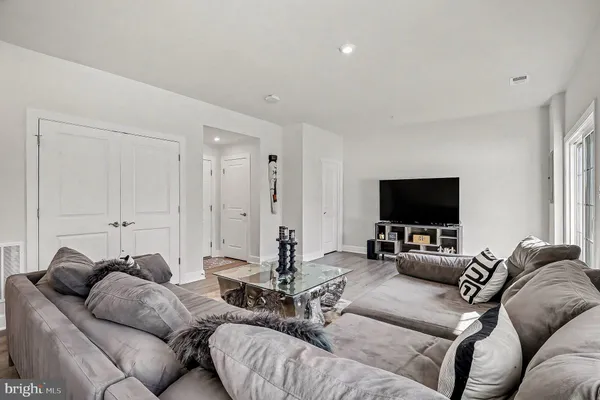 $640,000 | 10878 Foxtrot Circle, Upper Marlboro, MD 20772