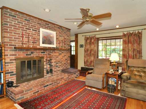 11 Porter Road Middletown, RI 02842 - Photo 3 of 12 Other.