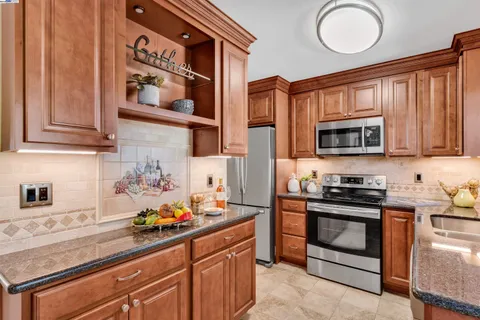 $849,999 | 7602 Arbor Creek Circle, Dublin, CA 94568