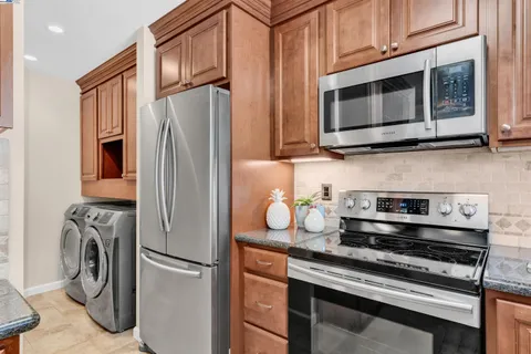 $849,999 | 7602 Arbor Creek Circle, Dublin, CA 94568