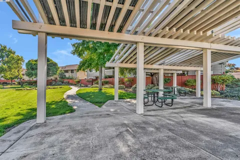 $849,999 | 7602 Arbor Creek Circle, Dublin, CA 94568