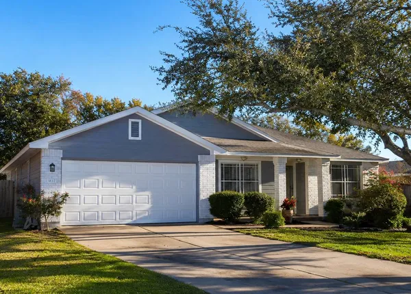 $499,900 | 1022 Balanced Rock Place, Round Rock, TX 78681