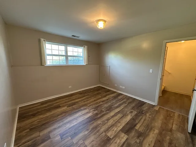 $2,600 | 31782 Pine View Boulevard, Lakemoor, IL 60051