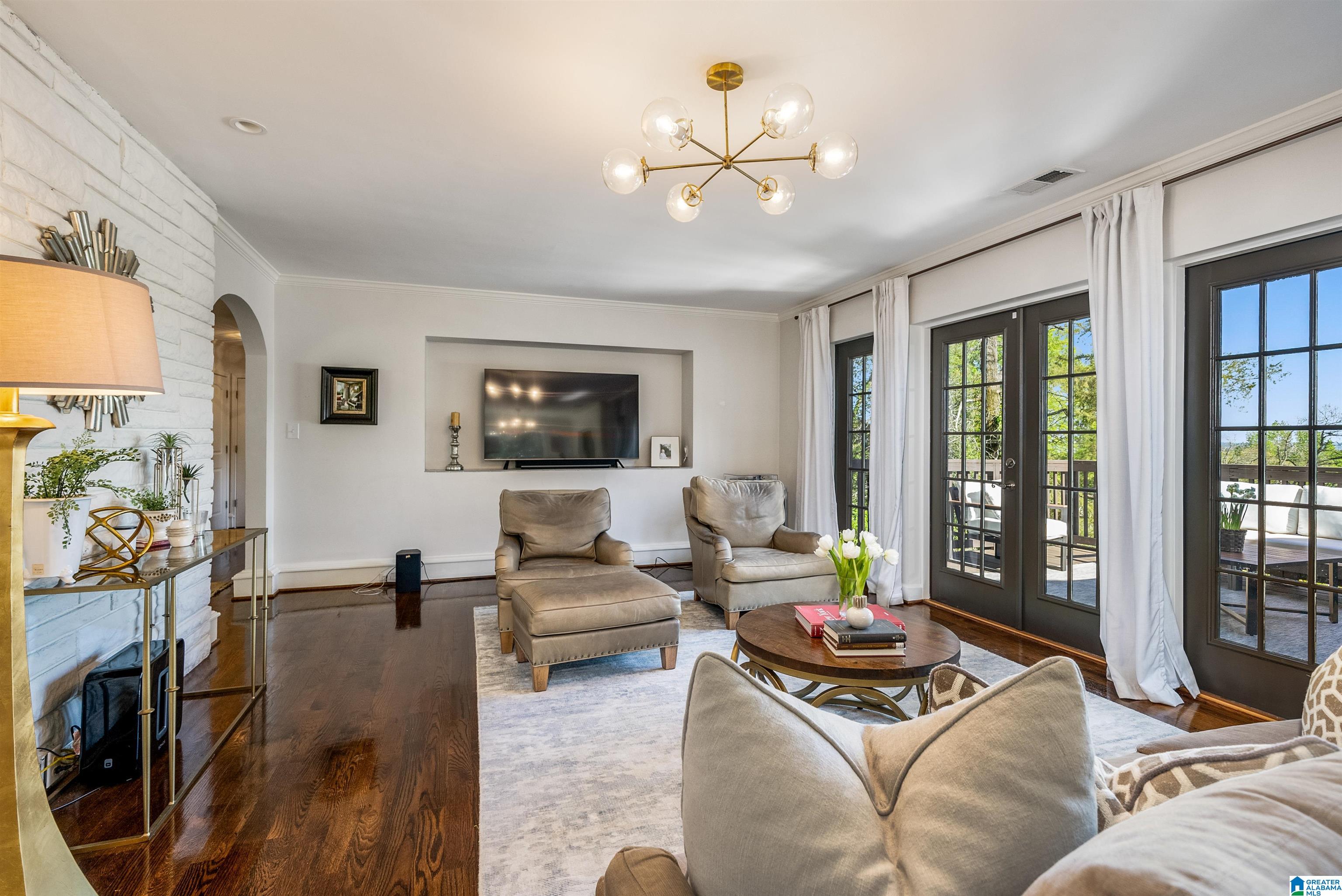 1909 Shades Crest Road Birmingham, AL 35216 - Photo 11 of 64