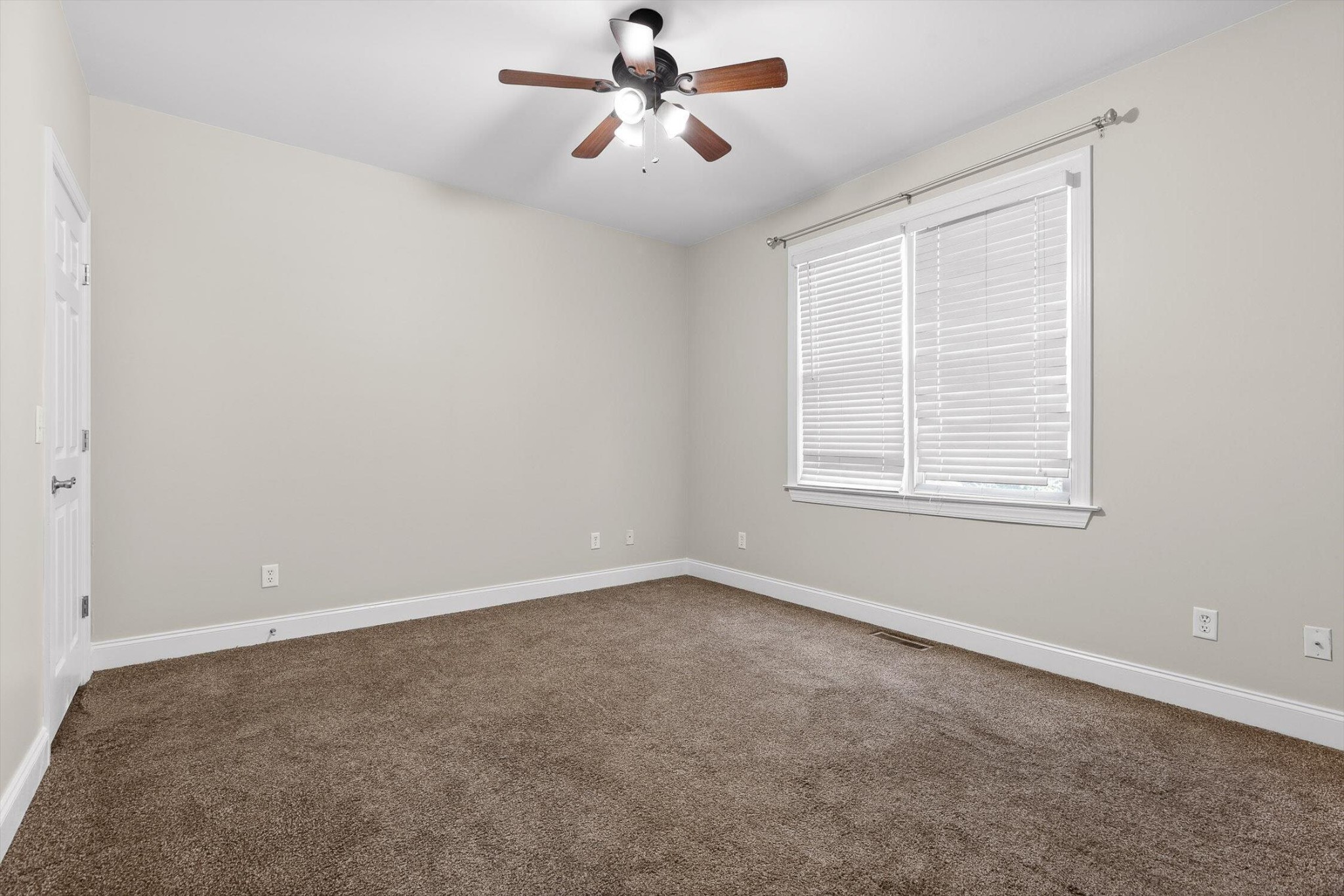 808 Fairview Avenue Chattanooga, TN 37403 - Photo 2 of 25