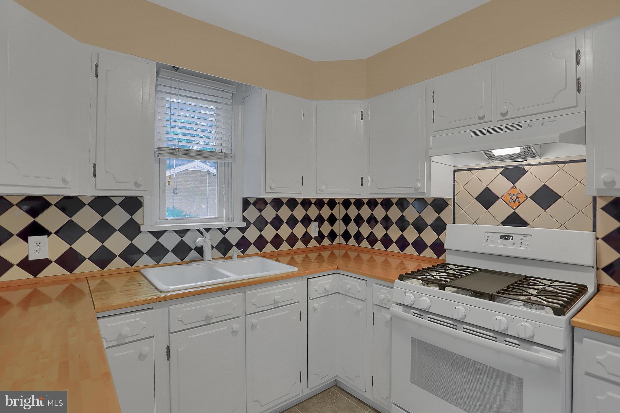 894 Cedars Road Lewisberry, PA 17339 - Photo 12 of 36