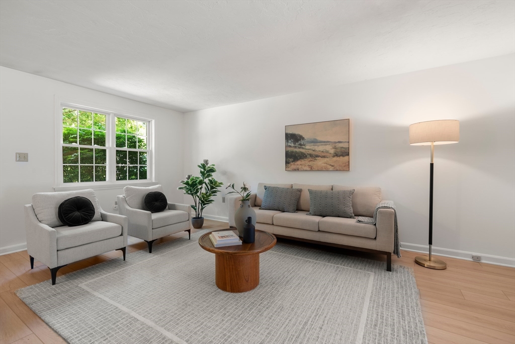 161 Winter Street, Unit 2 Hanson, MA 02341 - Photo 4 of 17