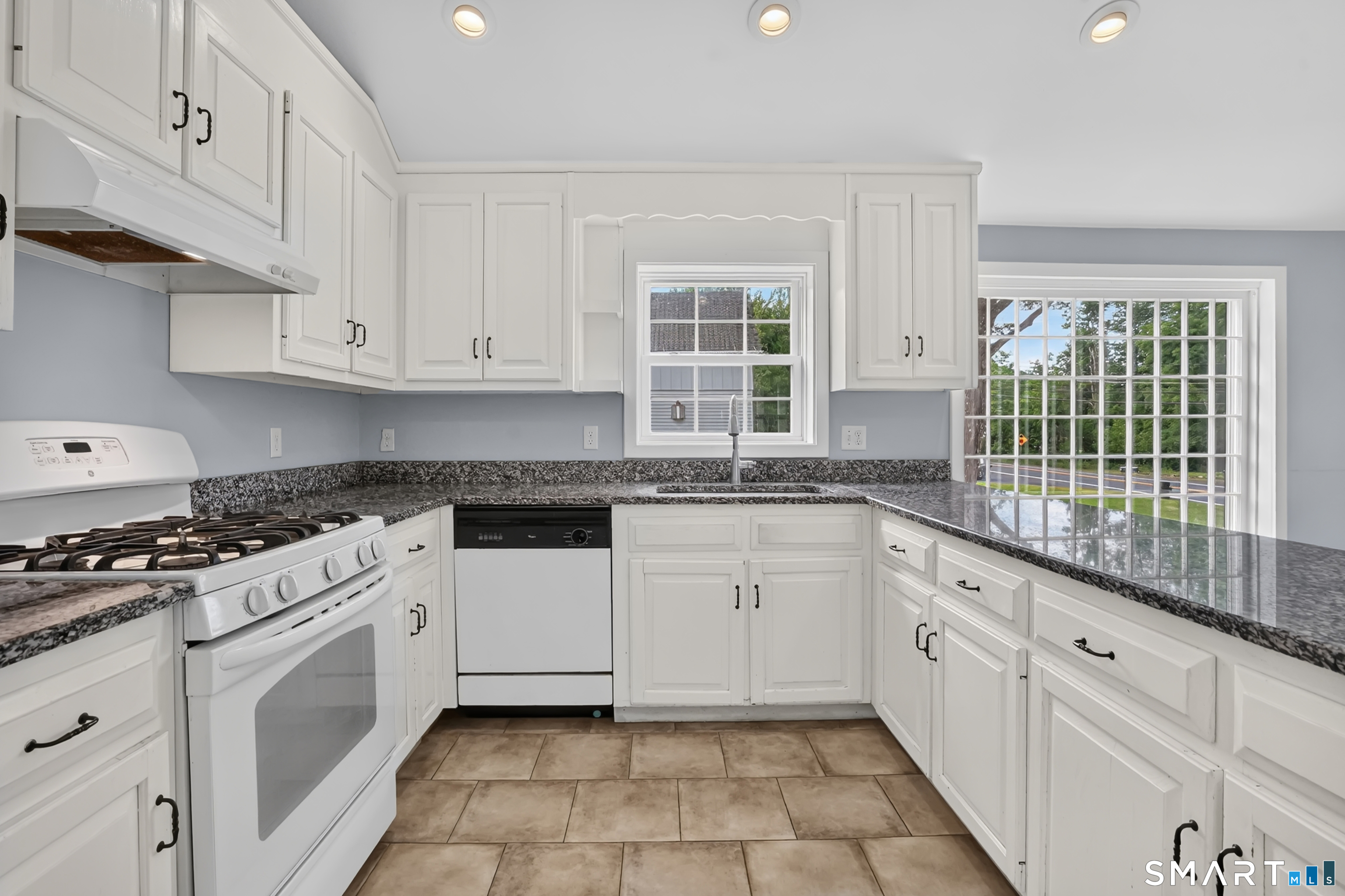 377 North Granby Road Granby, CT 06060 - Photo 17 of 40